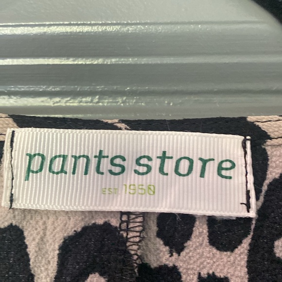 Leopard Top - Picture 2 of 6